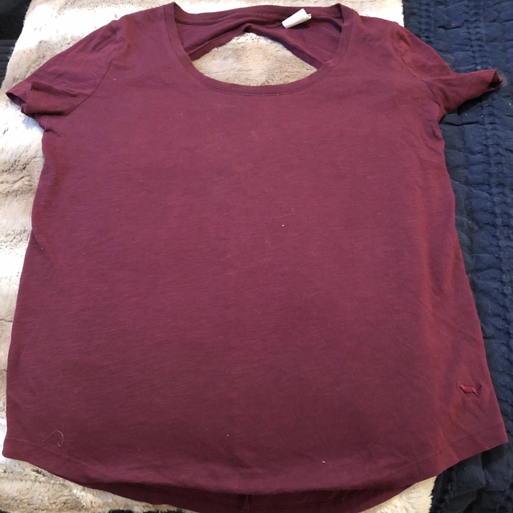 Maroon tee with back keyhole